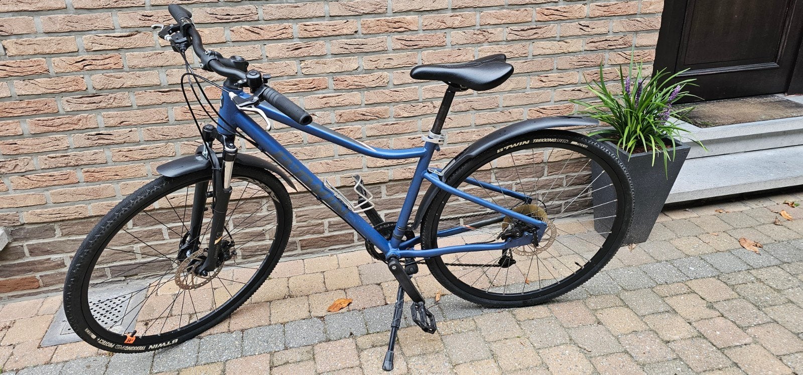 Fiets decathlon Riverside 28", Fietsen en Brommers, 28 inch, Gebruikt, Schijfrem, Ophalen