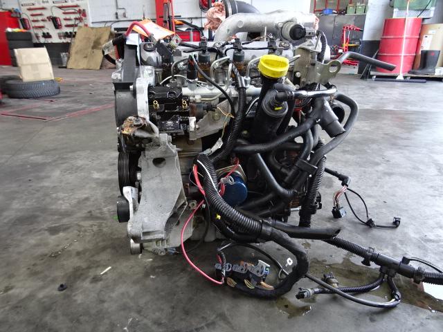 MOTOR Renault Megane Coupé (DA) (01-1996/08-2003) (F9Q-732), Auto-onderdelen, Gebruikt, Renault