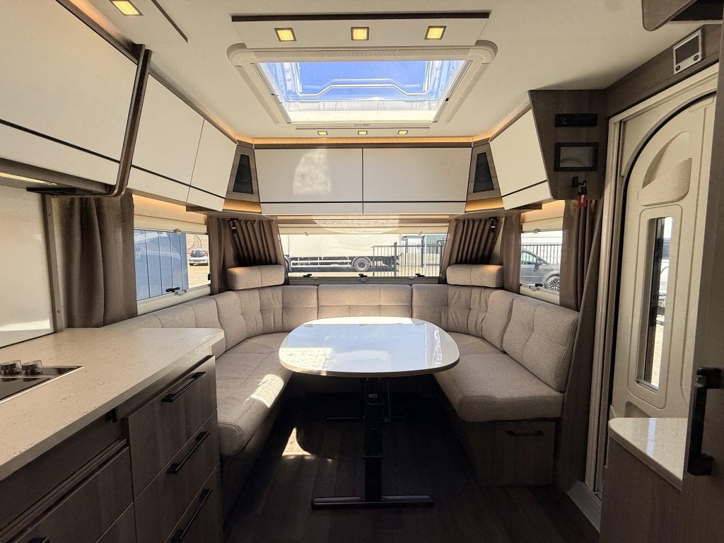 Kabe Estate 520 XL KS, Rondzit, Bedrijf, Kabe, 6 tot 7 meter
