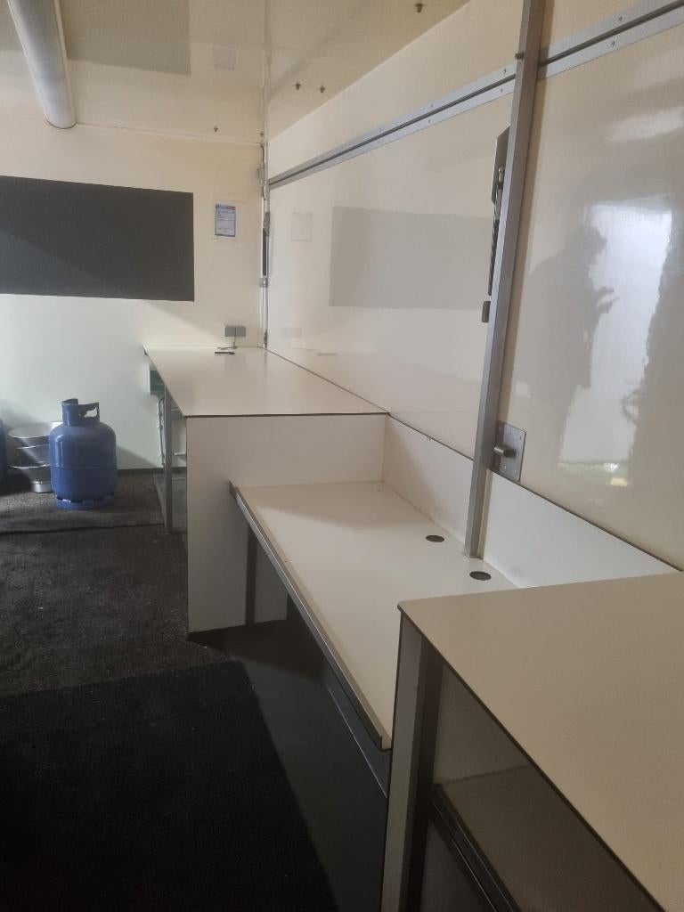 Foodtruck/frituurwagen – dubbele as – voor events &festivals, Ophalen