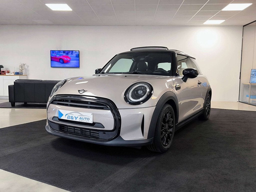 MINI Cooper Mini 1.5 Cooper Automaat / PanoDak / Leder, Auto's, Mini, Bedrijf, Te koop, Cooper, ABS, Adaptieve lichten, Airbags