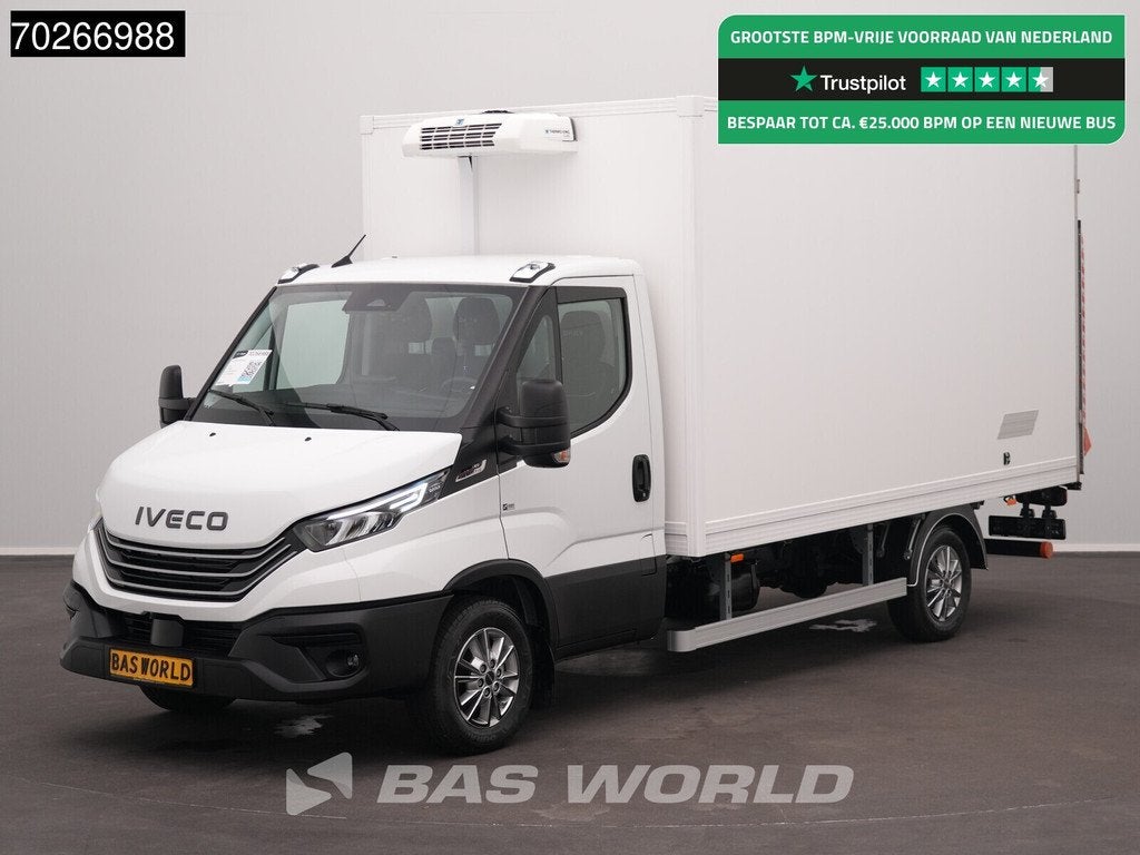 Iveco Daily 35S18 BPM VRIJ! 3.0L Koelwagen Laadklep Thermoki, Auto's, Bestelwagens en Lichte vracht, Automaat, Stof, Euro 6, 4 cilinders