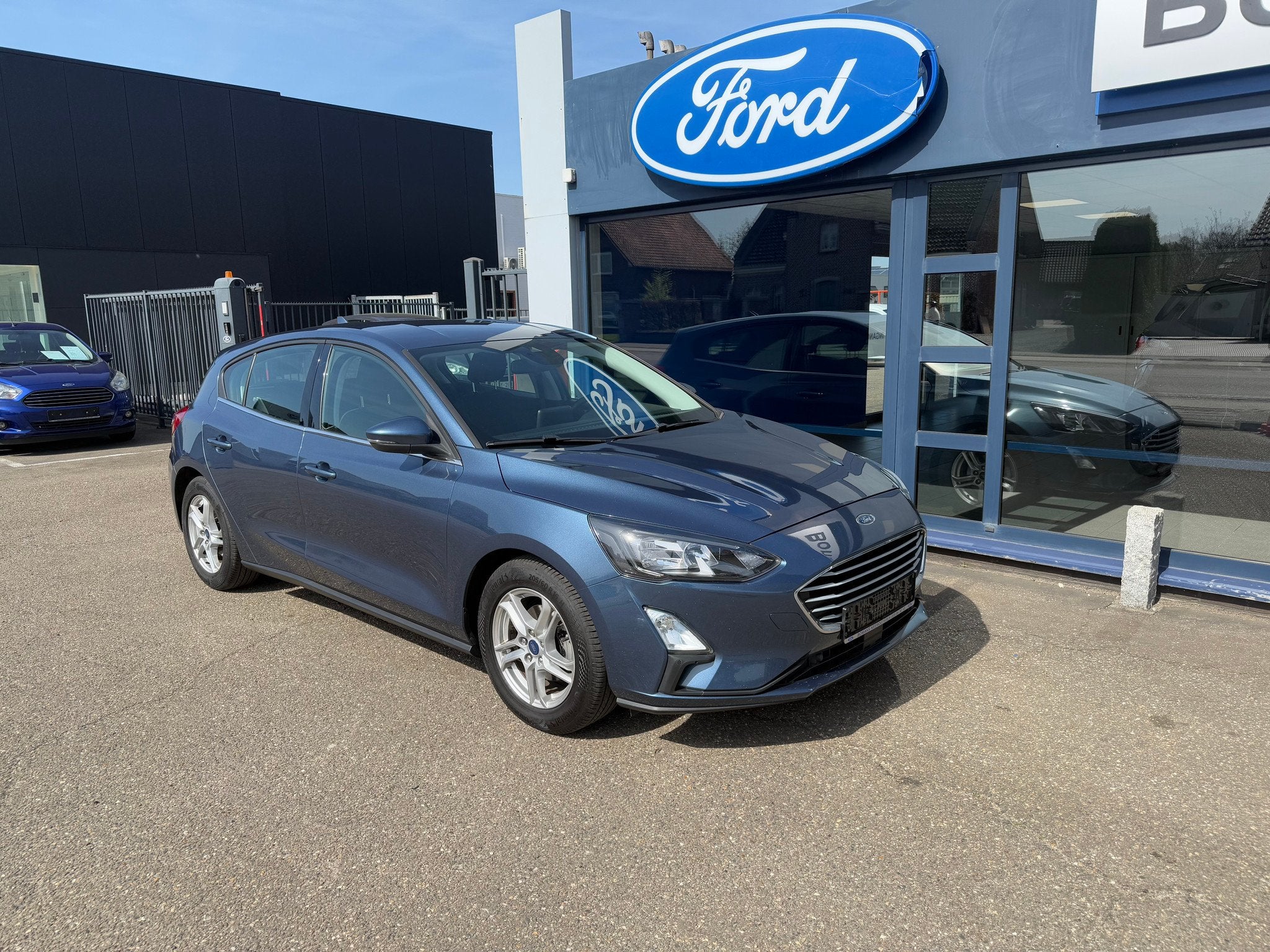 Ford Focus Connected 5D 1.0I MHEV 125PK M6, Autos, Ford, Entreprise, Achat, Focus, ABS, Caméra de recul, Phares directionnels