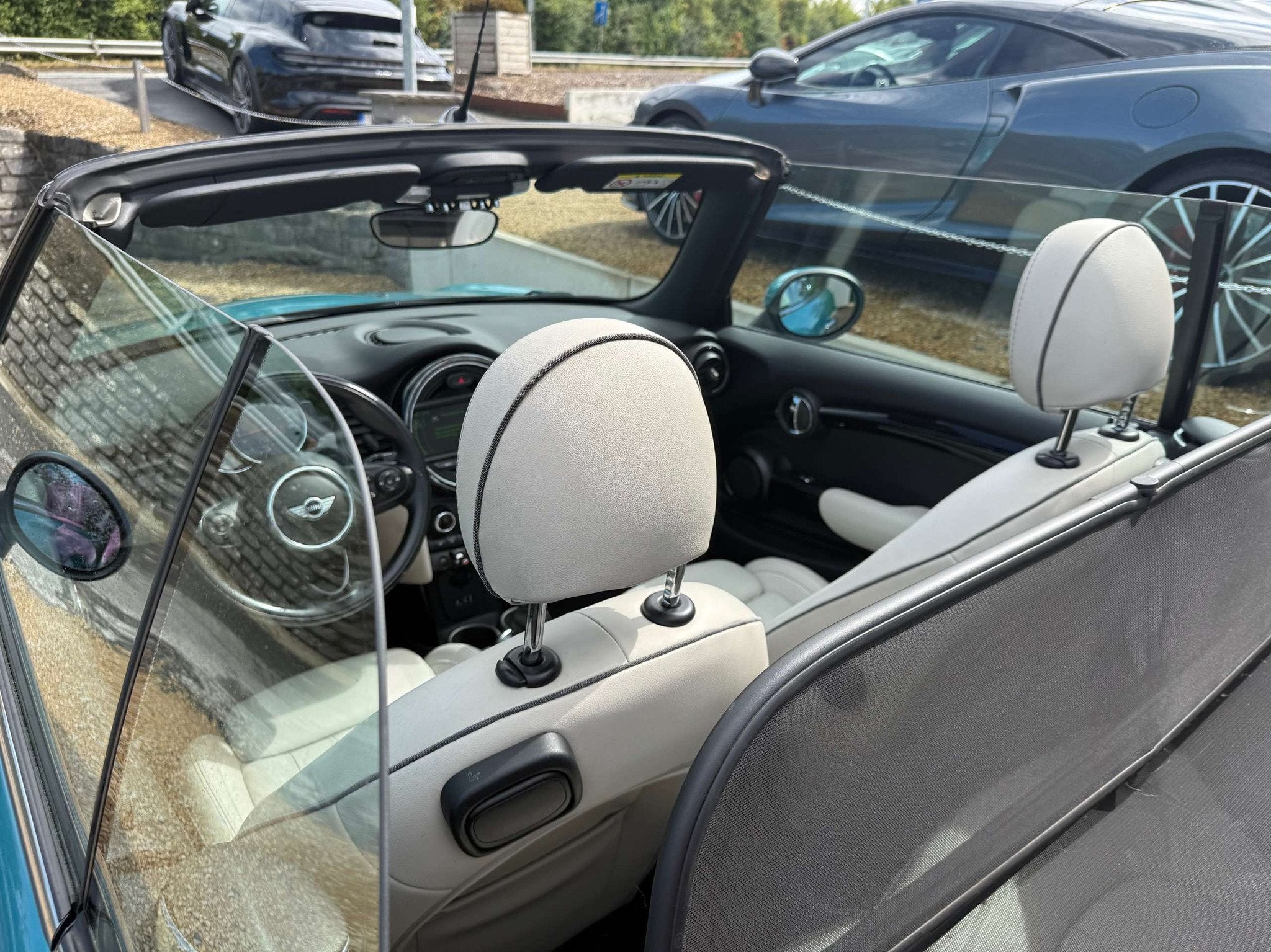 MINI One Cabrio Mini Cabriolet 1.2 One FULL OPTION ONDERHOUD, Auto's, Voorwielaandrijving, Gebruikt, Cabriolet, Blauw