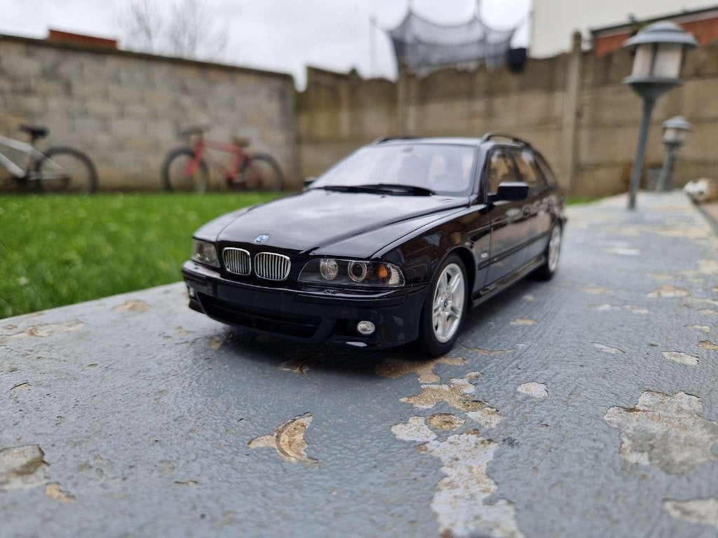 BMW 540i Touring E39 Pack M - 1/18 - LIMITED - PRIX : 99€, Enlèvement ou Envoi, Neuf, Voiture, OttOMobile