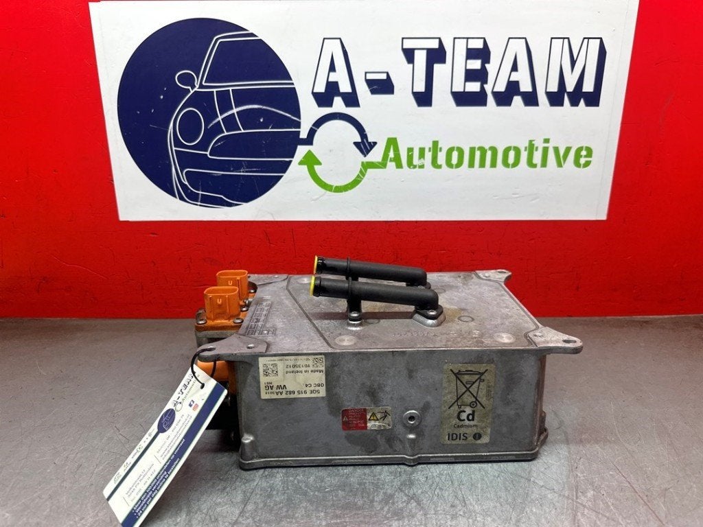 CHARGEUR DE BATTERIE (|5QE915682AA|), Volkswagen AG, Utilisé, Kundenbetreuung@volkswagen.de, Berliner Ring 2
38440  Wolfsburg, DE