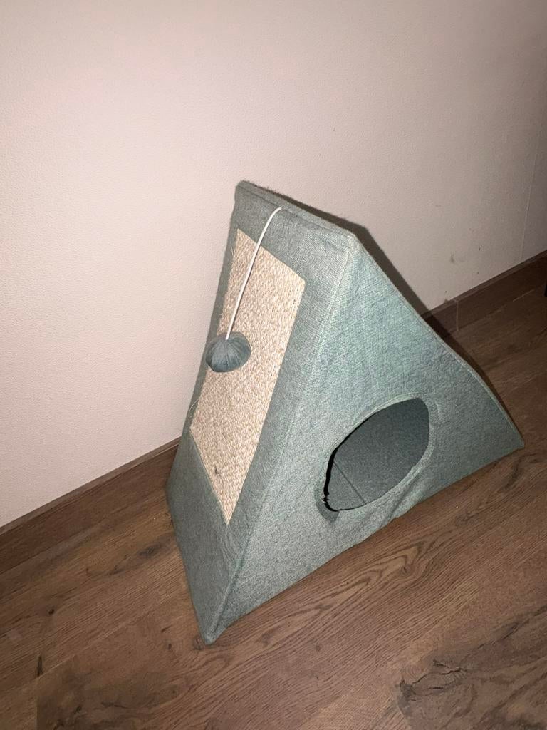 Leuk kattenhuisje, Dieren en Toebehoren, Ophalen, Zo goed als nieuw