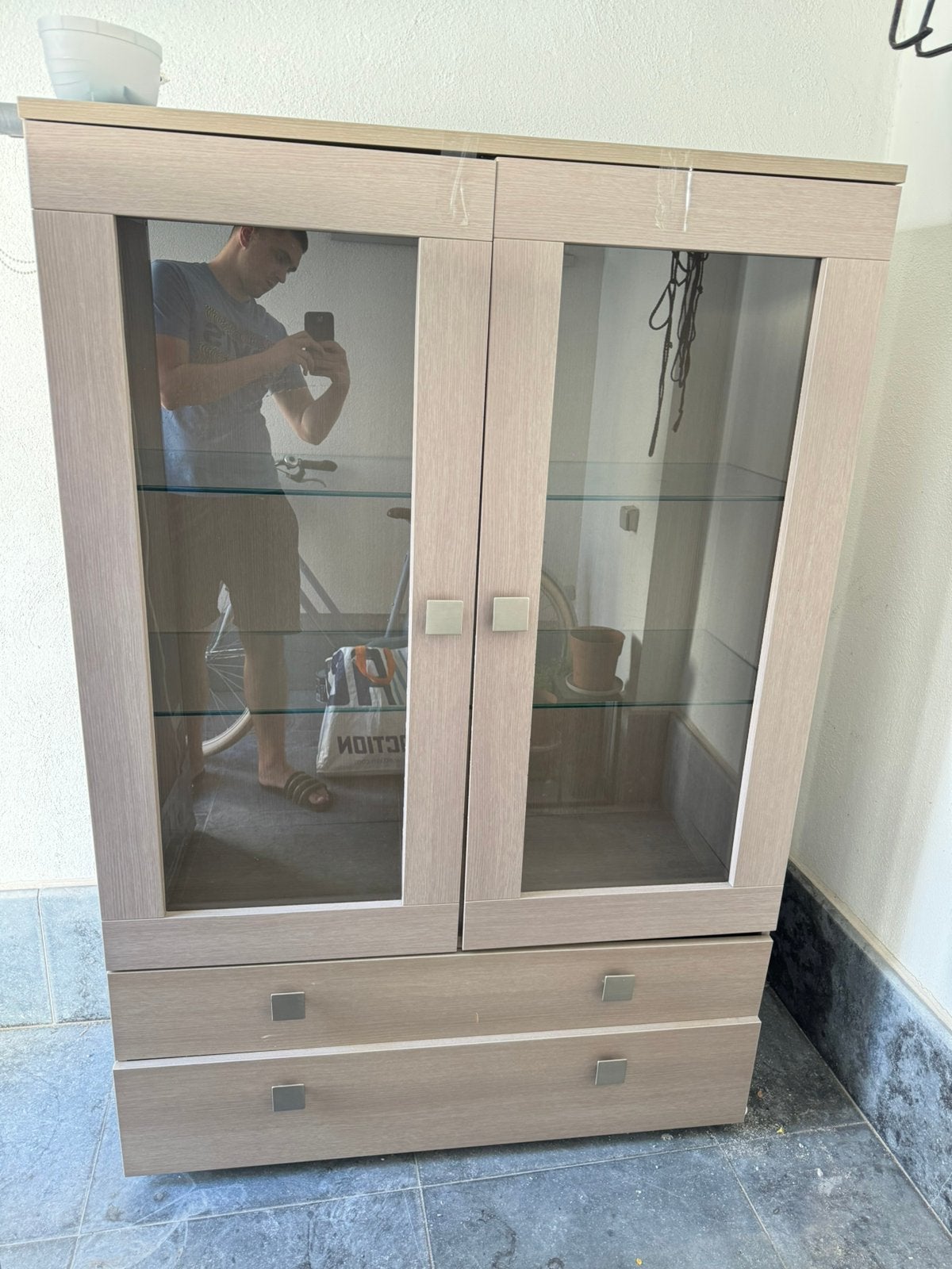 Vitrinekast / dressoir te koop - 45€, Huis en Inrichting, Ophalen, Zo goed als nieuw