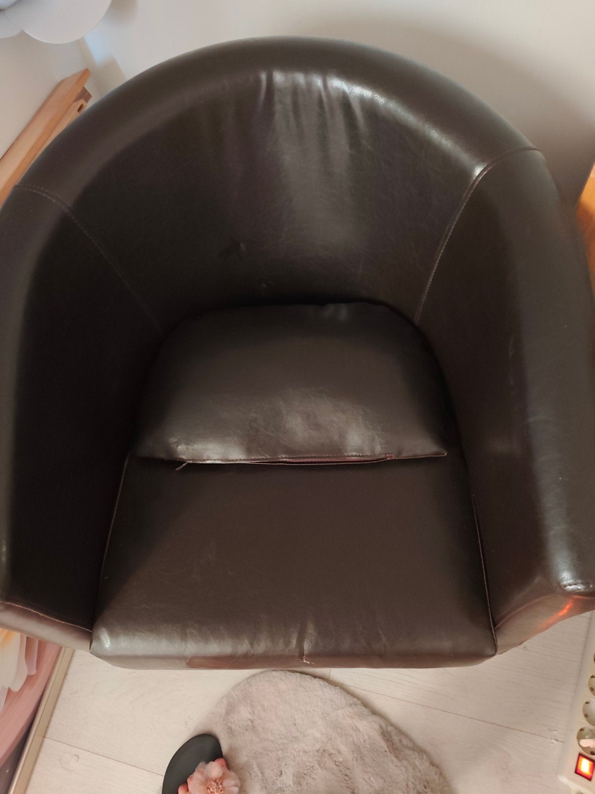 fauteuil marron - aspect cuir - gratuit, Enlèvement
