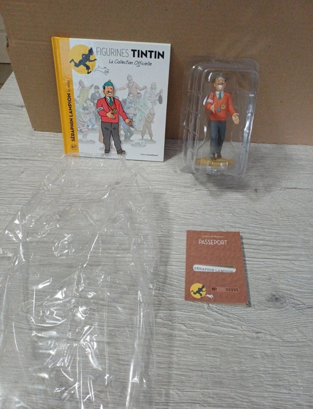 Figurine Seraphin Lampion 67 Tintin, Enlèvement ou Envoi, Tintin, Comme neuf, Statue ou Figurine