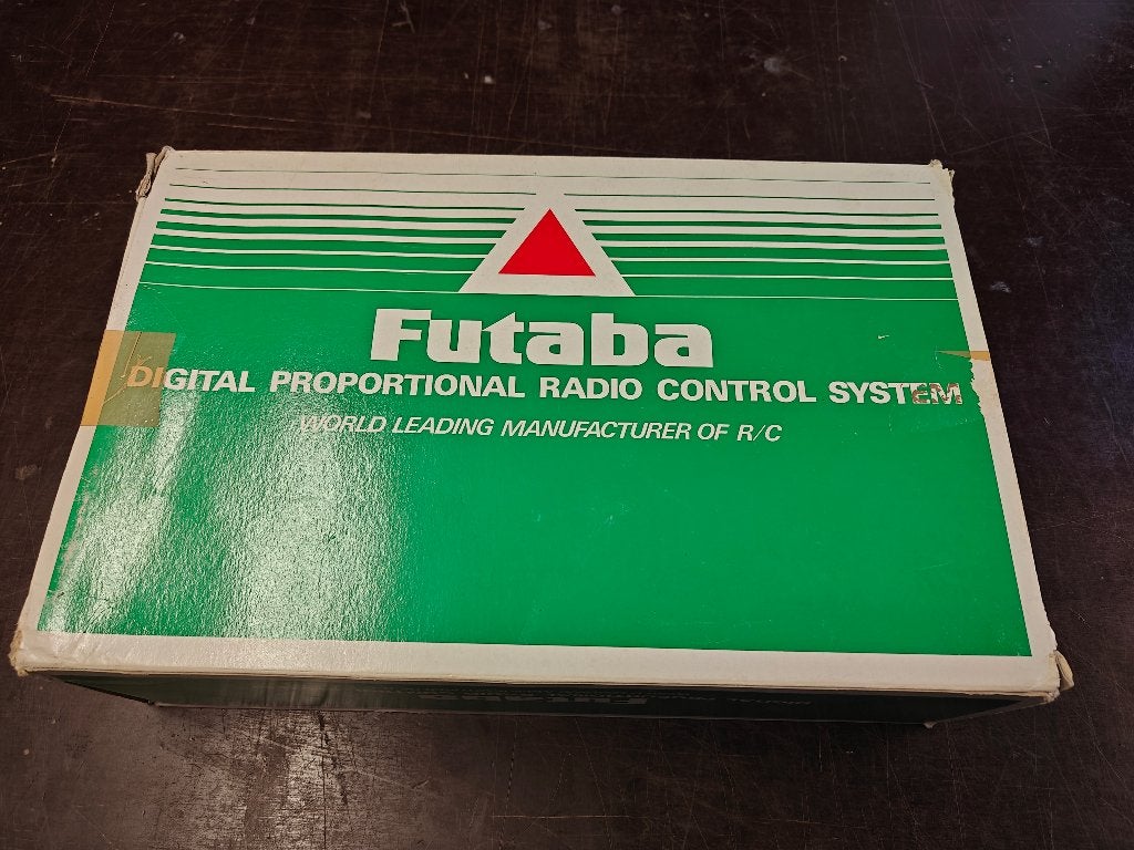 FUTABA Skysport zenderset, Hobby en Vrije tijd, Modelbouw | Radiografisch | Vliegtuigen, Ophalen, Gebruikt
