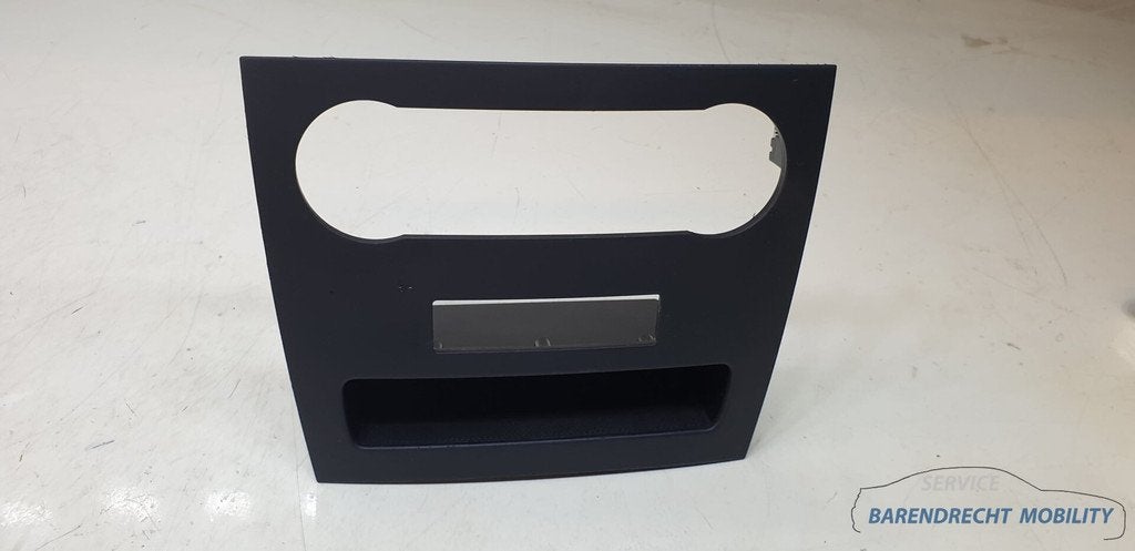 Mercedes W169 A Klasse dashboard frame paneel frontpanel oml, Gebruikt, Mercedes-Benz AG, Mercedes-Benz, Mercedesstrasse 120
70372  Stuttgart, DE