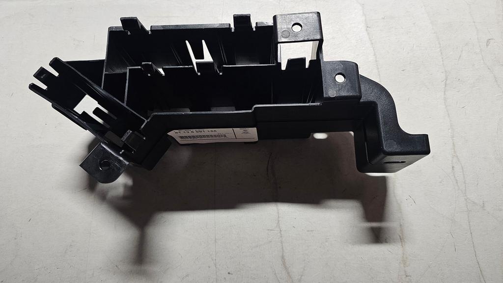 Trekhaak module opberg box BMW 3 / 4 serie G20 G21 G22 G23 +, Auto-onderdelen, Trekhaken, -, Herkomst onderdeel bekend, -, -
