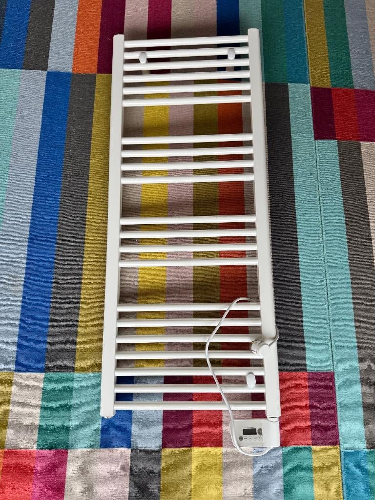 bagana electrische handdoekradiator wit, Doe-het-zelf en Bouw, Ophalen, 500 tot 800 watt, Radiator, Nieuw