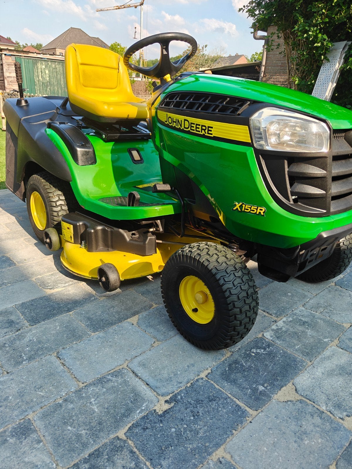 John Deere x155r, Tuin en Terras, Zitmaaiers, Zo goed als nieuw, Opvangbak, Ophalen