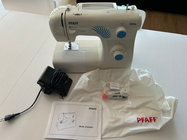 naaimachine PFAFF, Hobby en Vrije tijd, Naaimachines en Toebehoren, Ophalen, Zo goed als nieuw, Naaimachine, Pfaff