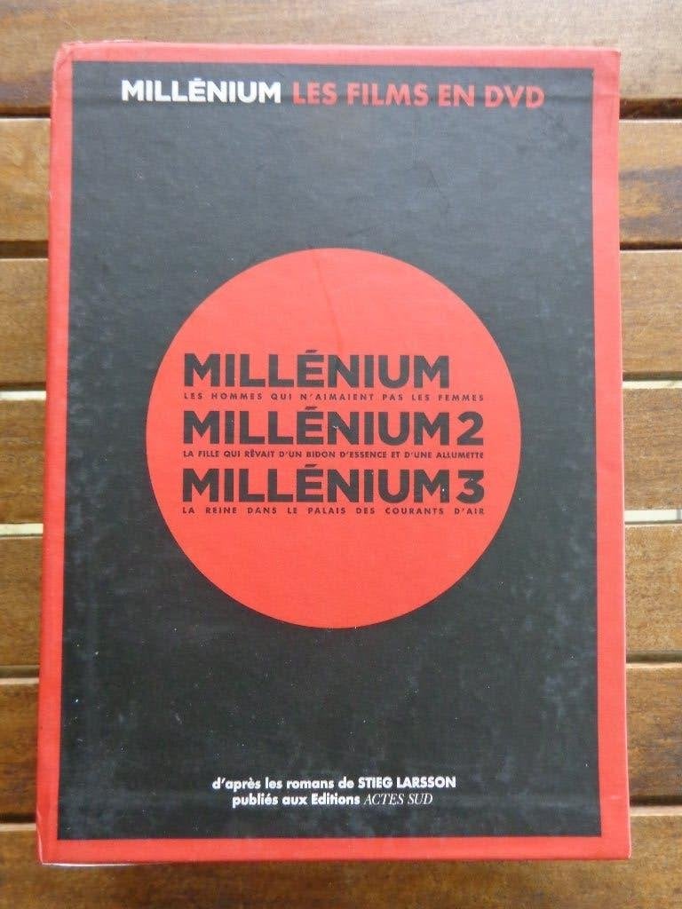 )))  Trilogie Millenium  //  Thriller   (((, Français, Comme neuf, Français, À partir de 12 ans