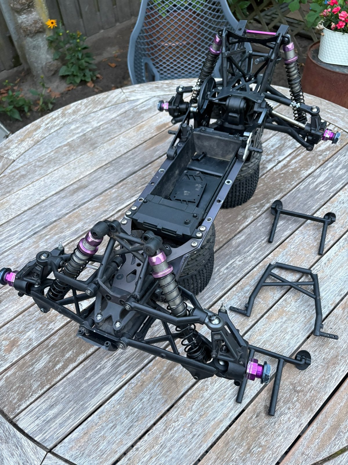 Bonjour Baja Flux Roller. (FG, Losi, MCD, Kraken, Hormann), Enlèvement, Comme neuf