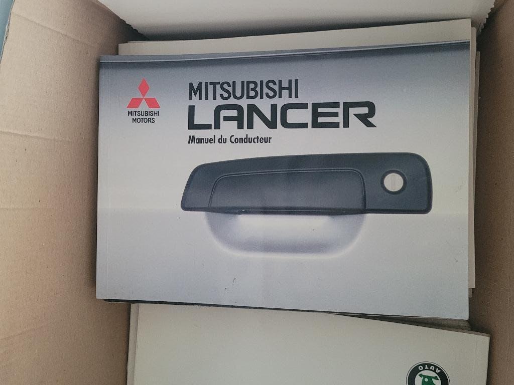 Manuel Notice Utilisation Mitsubishi Lancer, Enlèvement
