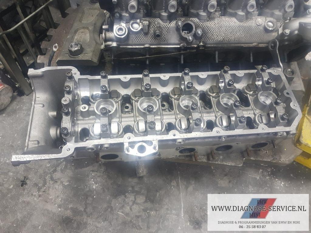 BMW E60 E61 M5 V10 E63 E64 M6 cilinderkop bank 2 links 78338, -, Utilisé, -, Enlèvement ou Envoi