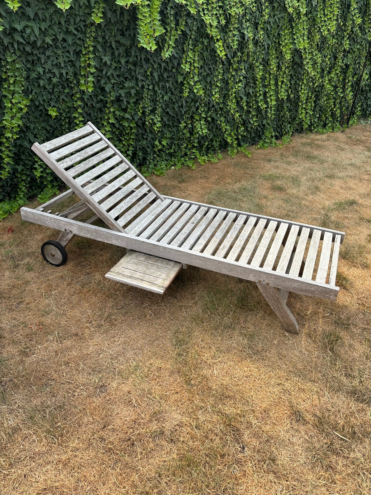 Ligstoel inclusief ligkussen, Tuin en Terras, Ligbedden, Ophalen, Gebruikt, Hout, Verstelbaar