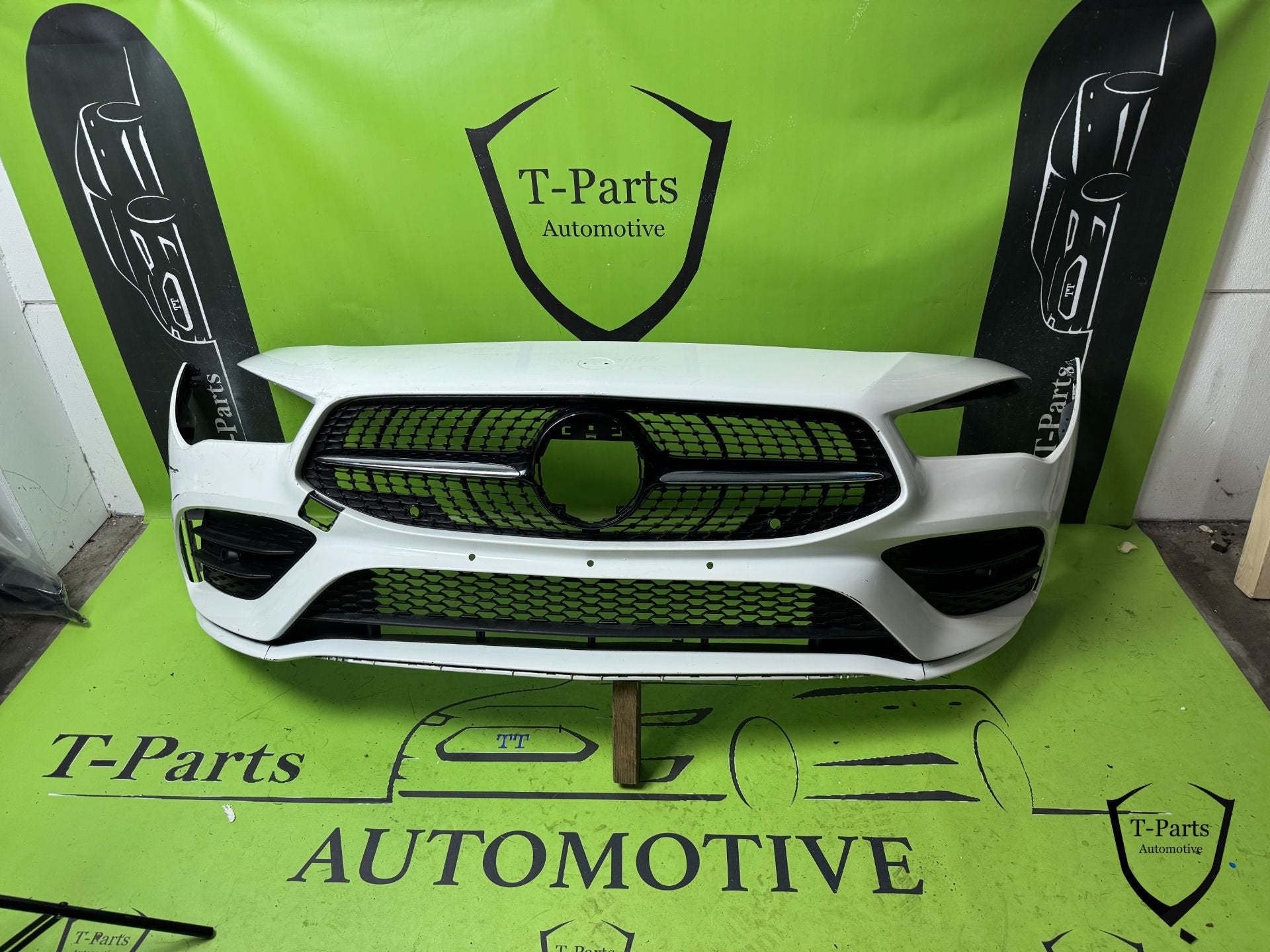 Pare-chocs avant d'origine Mercedes classe CLA AMG W118, Mercedes-Benz AG, Pare-chocs, Mercedes-Benz, Utilisé