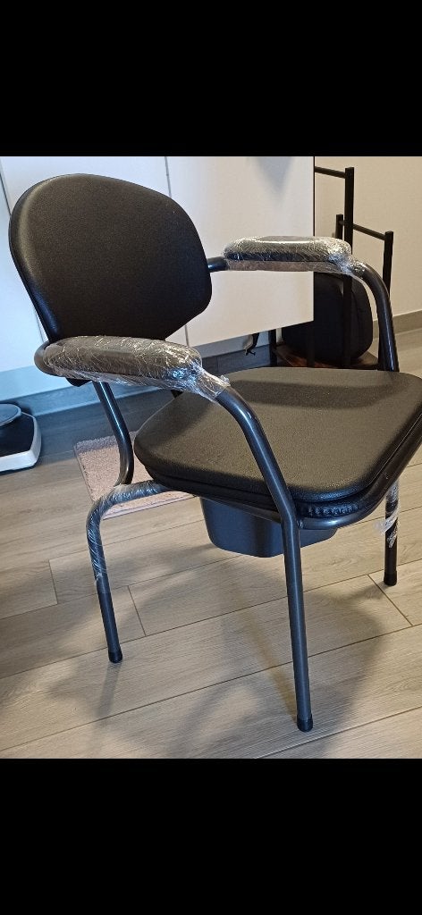 Toiletstoel Vermeiren, Diversen, Verpleegmiddelen, Ophalen, Nieuw