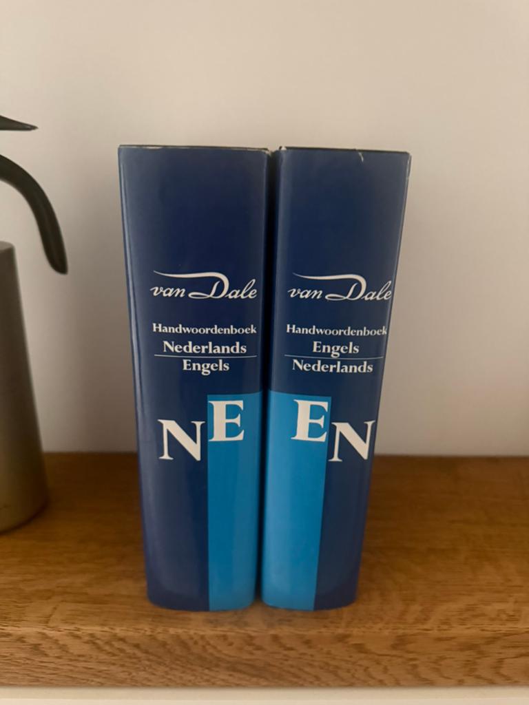 Van Dale handwoordenboek Engels/NL en NL/Engels, Livres, Dictionnaires, Enlèvement, Utilisé, Van Dale, Anglais