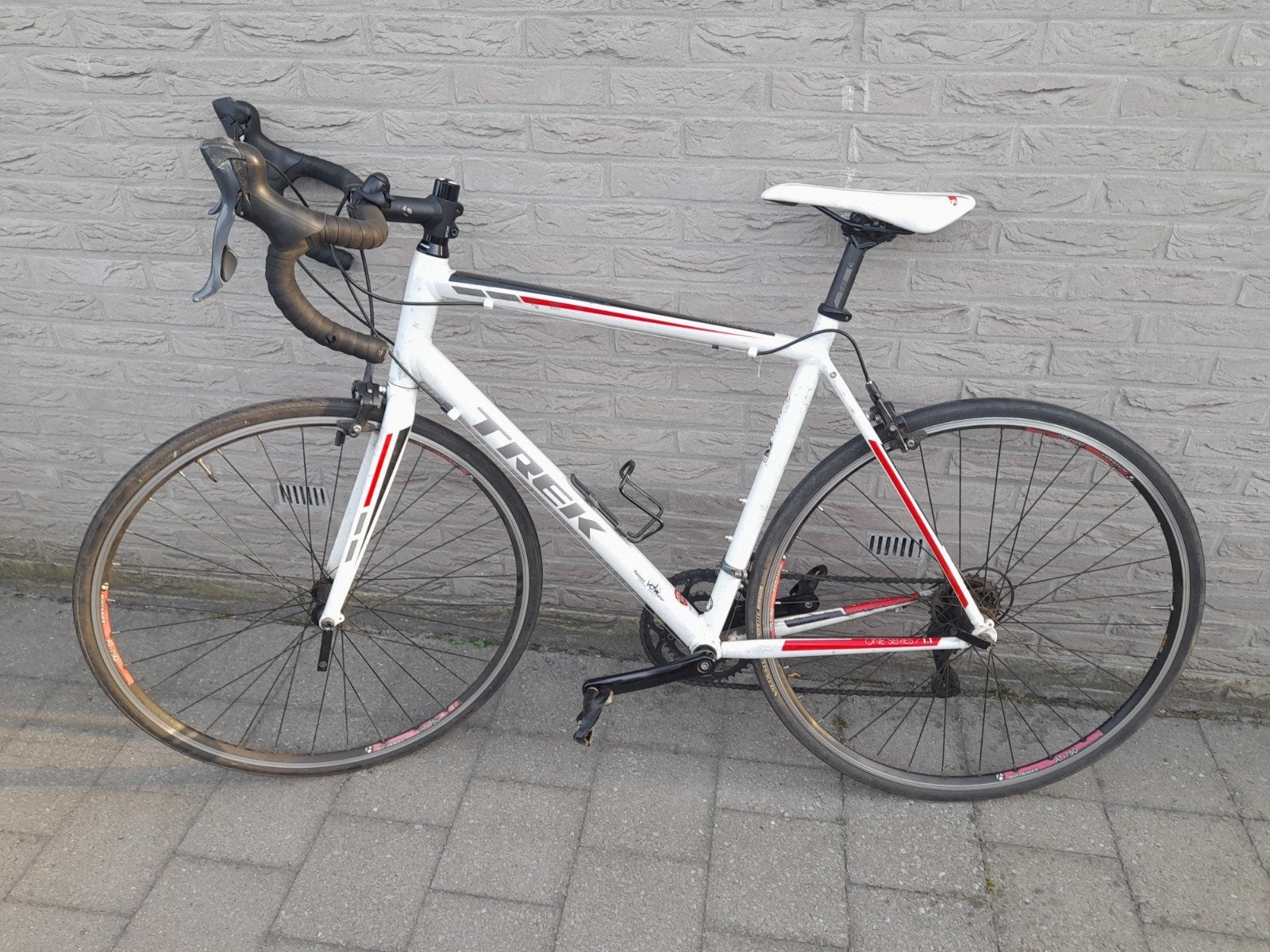Prachtige Trek koersfiets voor SPOTPRIJS !, Fietsen en Brommers, Ophalen of Verzenden