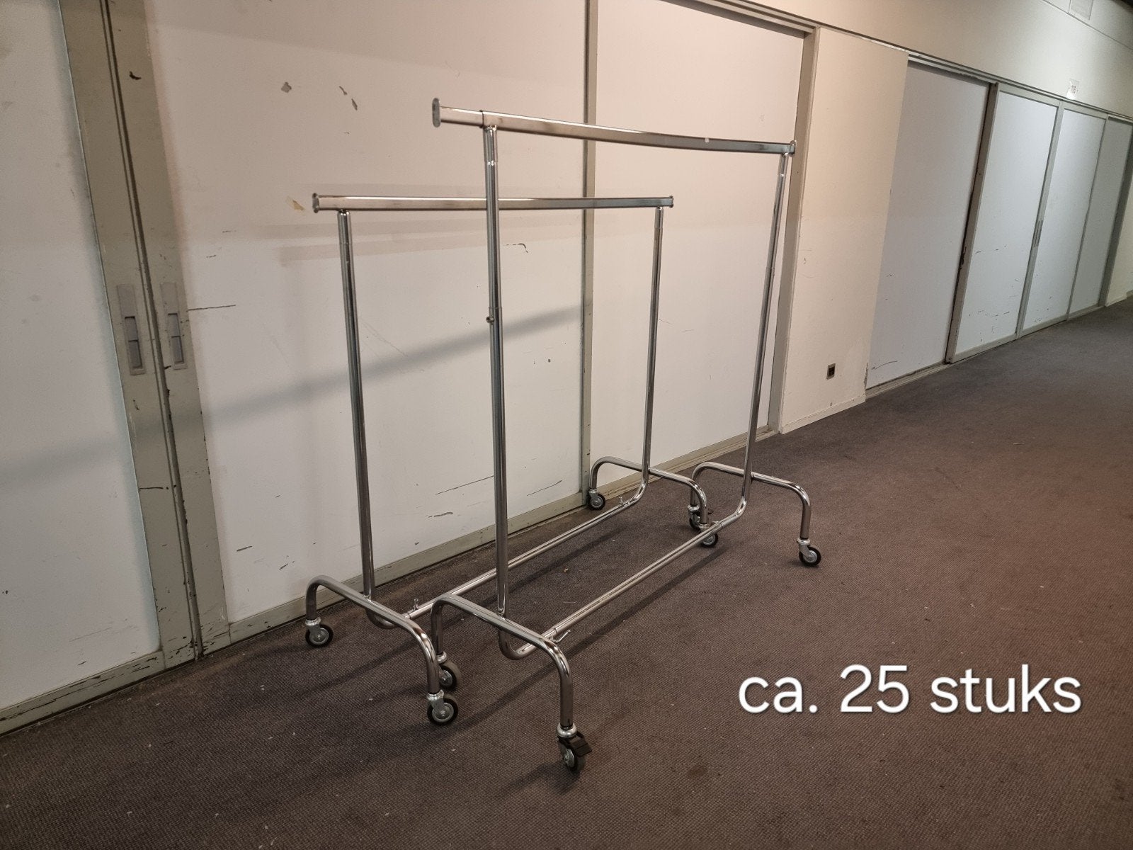 Kledingrek kledingrekken op wielen te koop gebruikt, Ophalen, Met wielen, Gebruikt