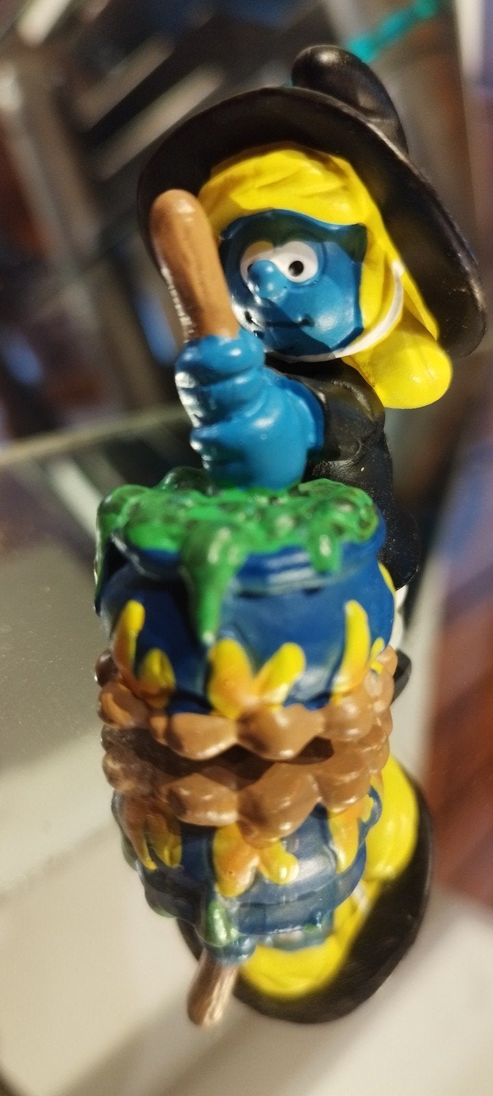 Schleich Smurfen: Smurfin als Heks met Heksenketel (Hallowee, Ophalen, Zo goed als nieuw, Smurfin