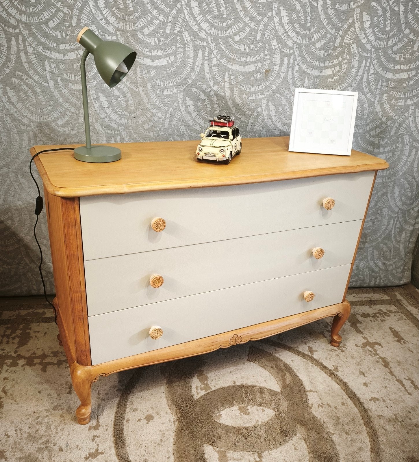 Commode 3 tiroirs Vintage restaurée, Maison & Meubles, Armoires | Commodes, Enlèvement ou Envoi