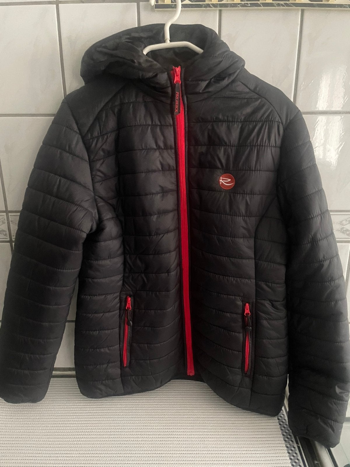 Doudoune femles, Ophalen, Zo goed als nieuw, Rood
