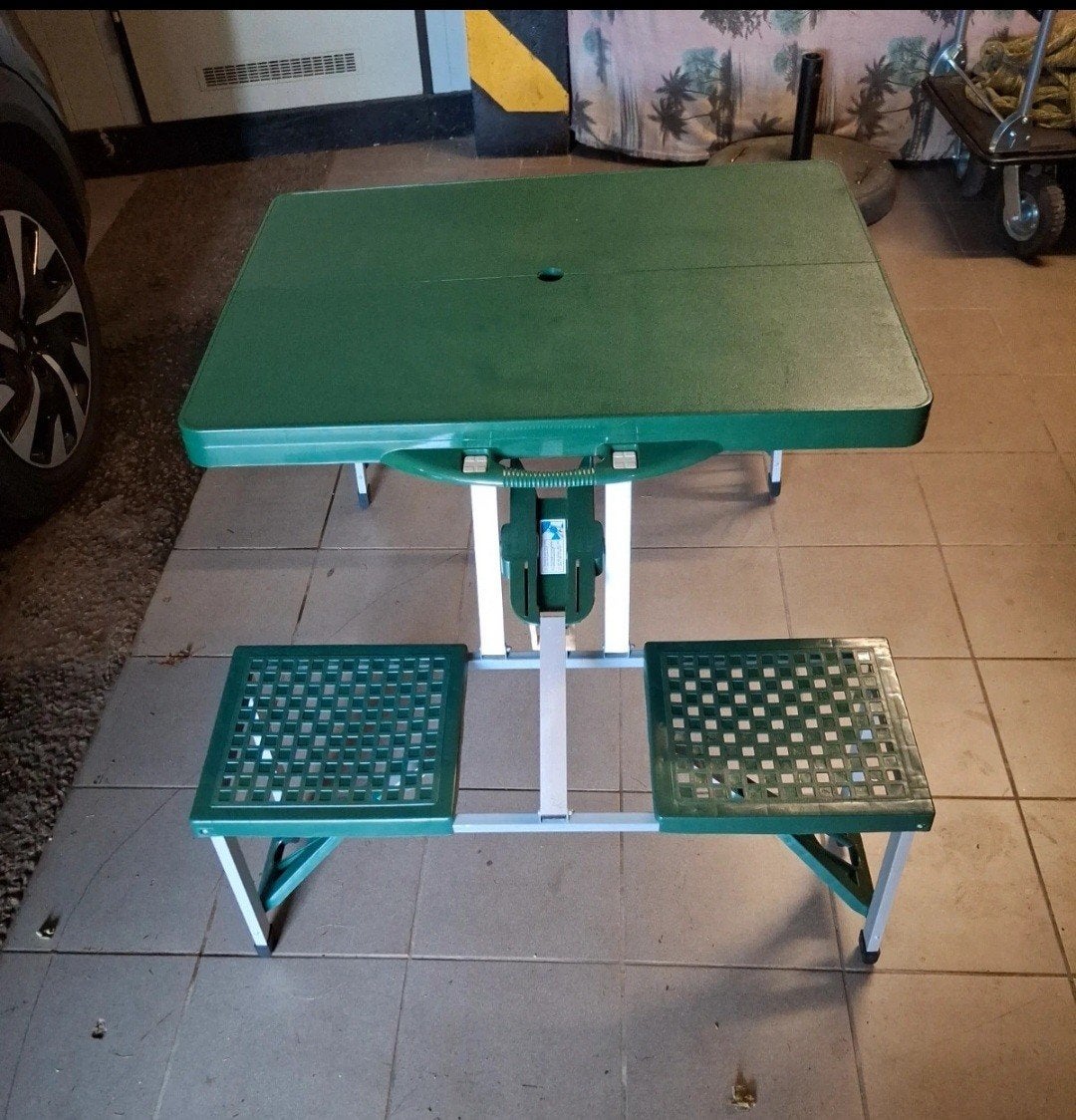 Table de pique-nique, Enlèvement