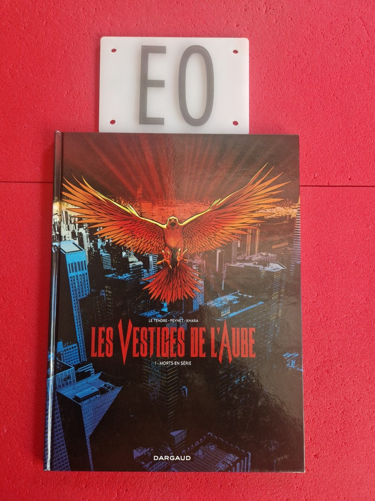 door Les Vestiges de l'Aube 1, EO, Ophalen of Verzenden
