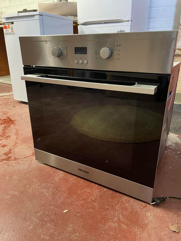 Miele inbouwoven - inox - werkt perfect, Ophalen, Zo goed als nieuw, Miele, Oven