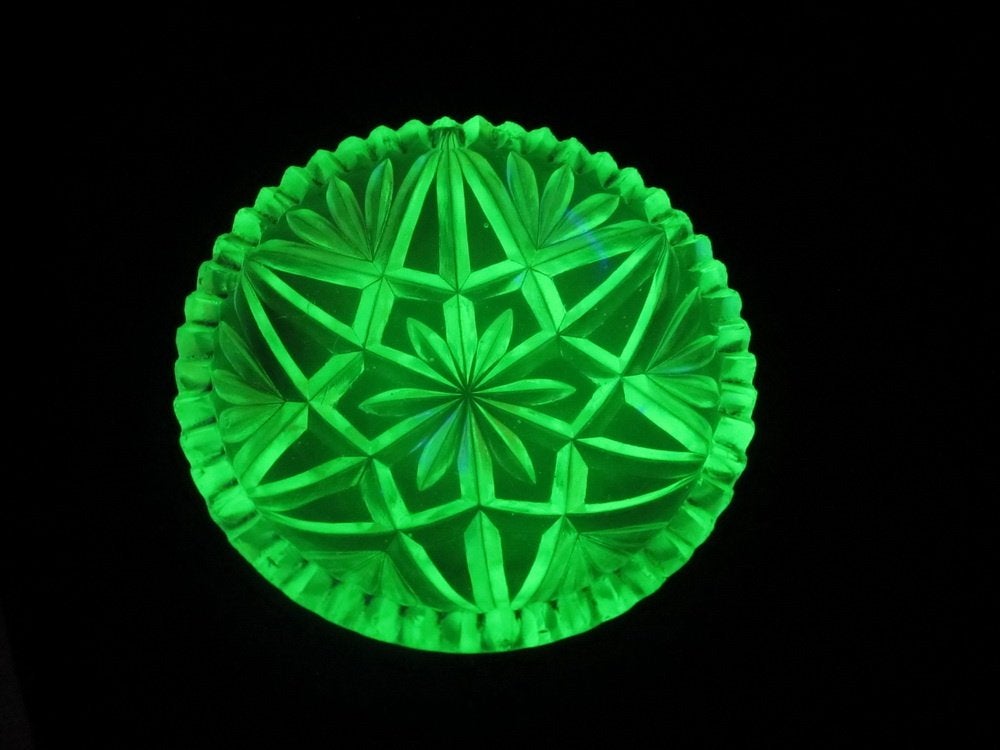 Antiek art deco vaseline/uranium glazen bordje, ca 1930, Antiek en Kunst, Verzenden