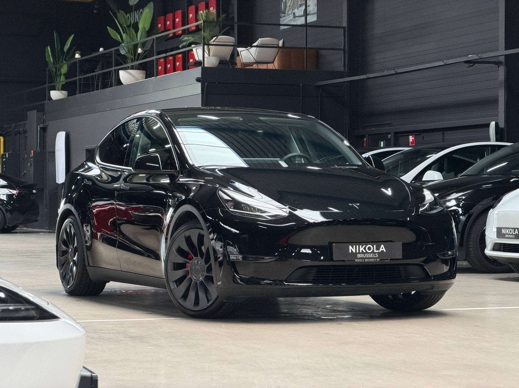 Tesla Model Y PERFORMANCE - AWD - AUTOPILOT - 21" WHEELS, Automaat, 514 km, Gebruikt, Zwart