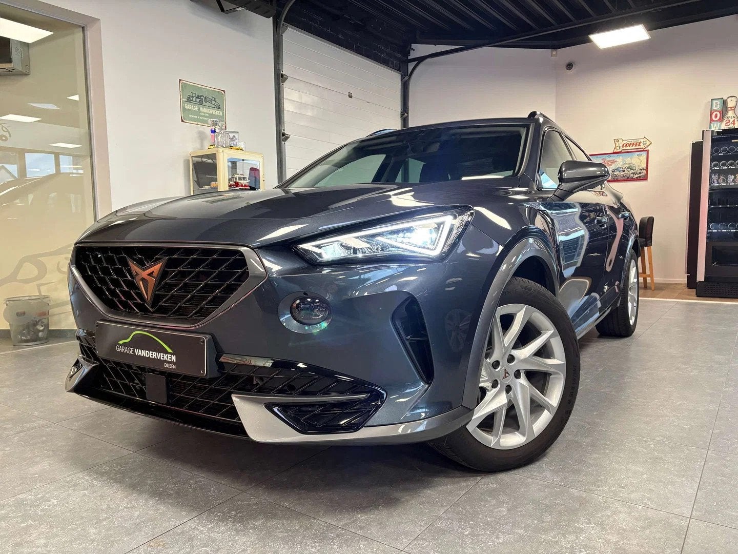 CUPRA Formentor Formentor e-Hybrid 1.4 DSG (automatique), Autos, 1395 cm³, Argent ou Gris, Achat, Formentor