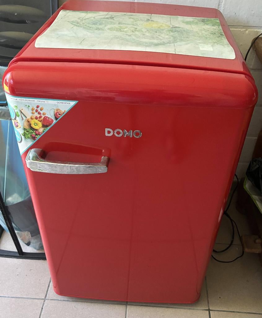 réfrigérateur, Electroménager, Classe énergétique A ou plus économe, Enlèvement, Moins de 75 litres, Sans bac à congélation