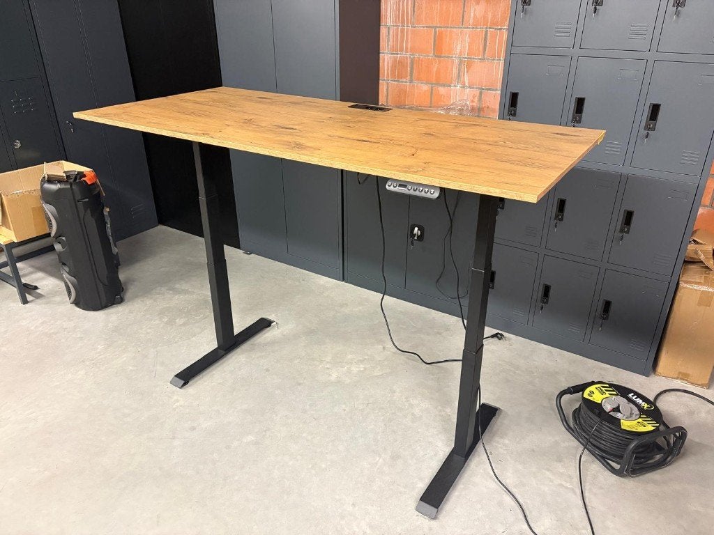 Elektrisch verstelbaar bureau Dual Motor Eiken blad 180x80cm, Huis en Inrichting, Bureaus, Zwart, Elektrisch, Ophalen