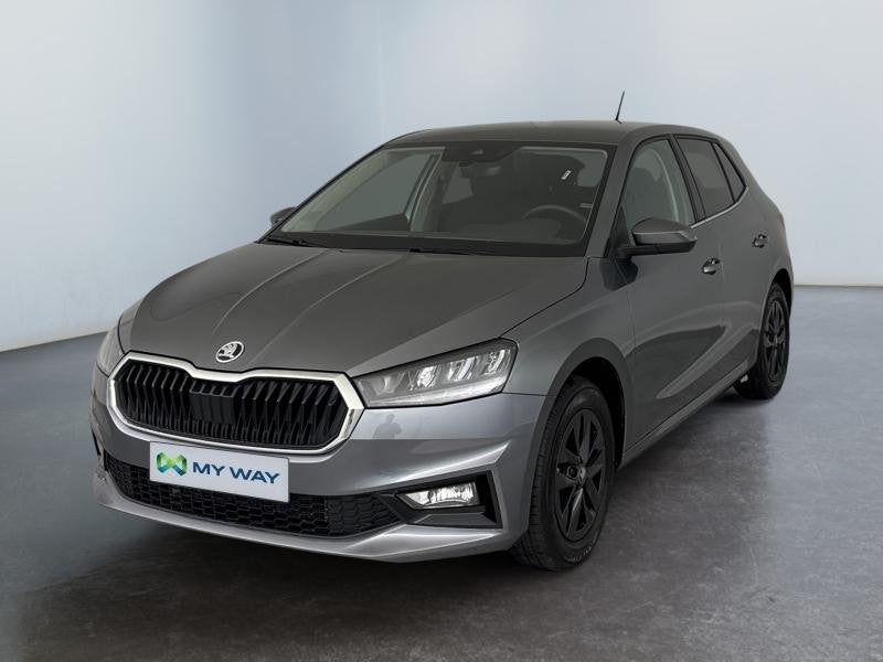 Skoda Fabia Selection*Boite auto, Argent ou Gris, Achat, Euro 6, Entreprise