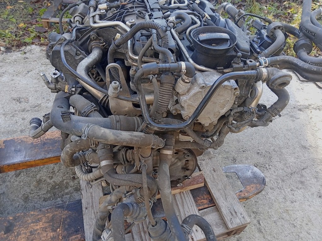 Moteur CGLD Nu Q5 A4 A5 A6 AUDI, Autos : Pièces & Accessoires, Envoi, Utilisé, Daihatsu