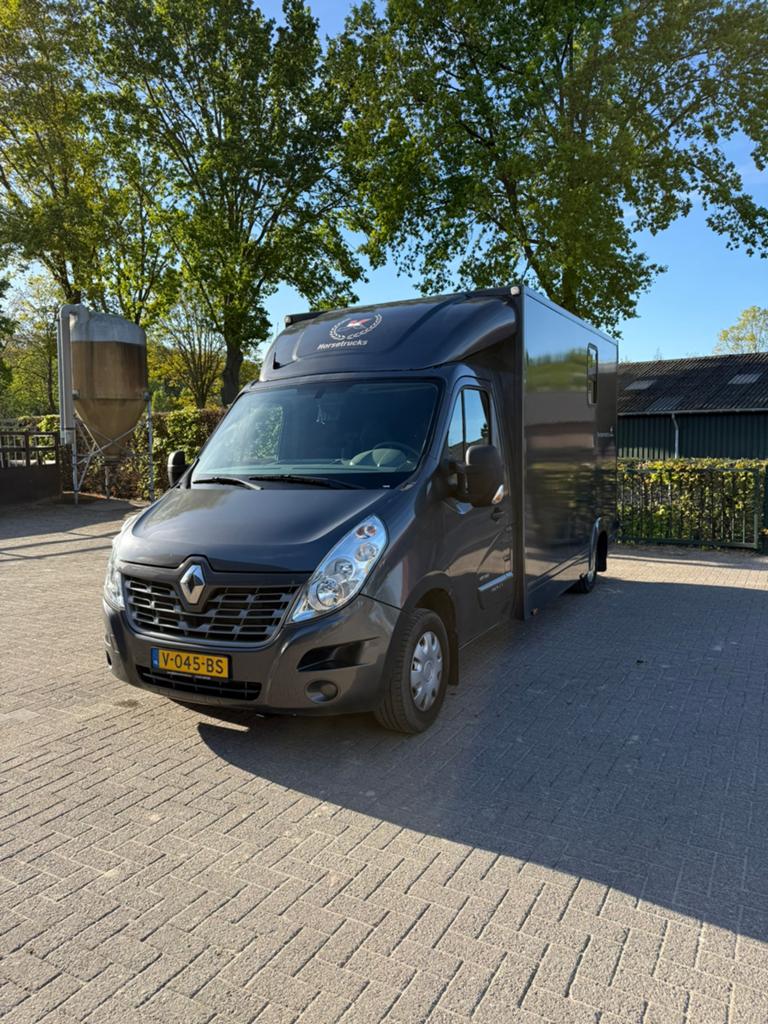 Super fijn Renault 2 paards wagentje!, Zwart, Renault, Bluetooth, Particulier