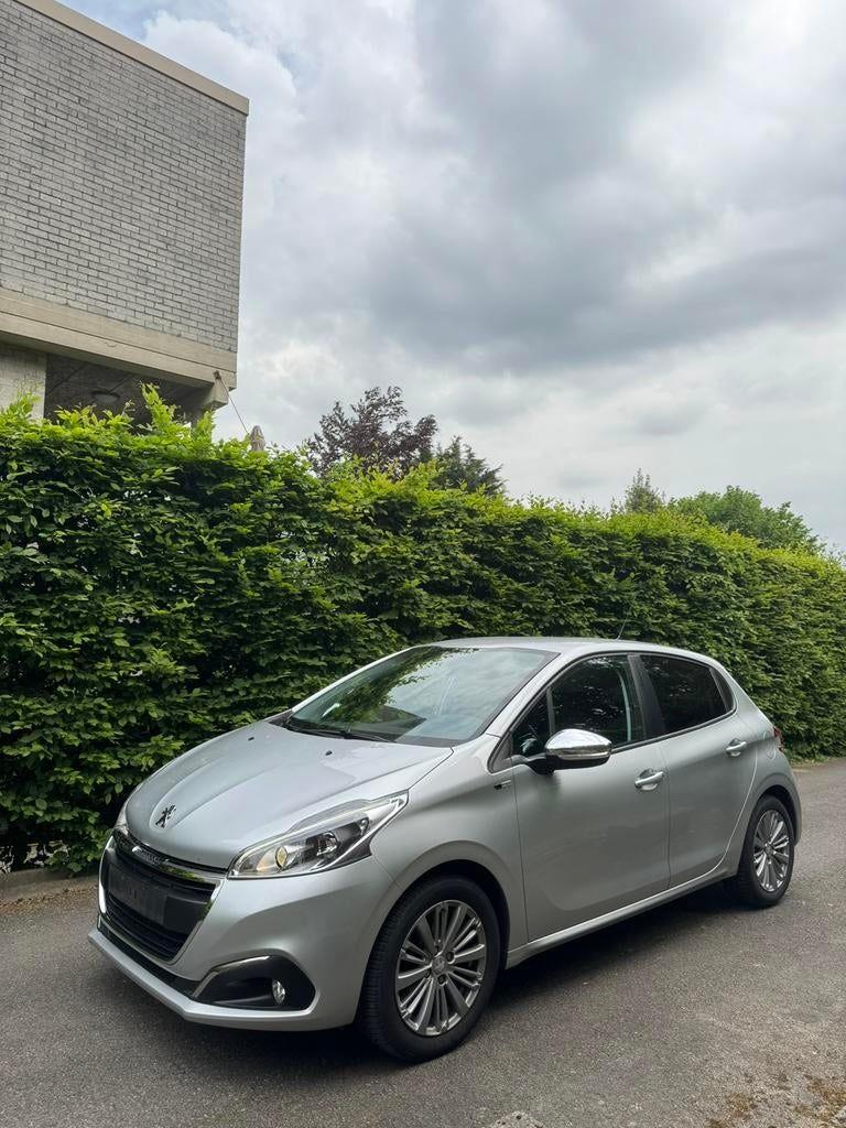 Peugeot 208 STYLE 1.2 essence - 119 000 KM - 2016 - GARANTIE, Entreprise, Essence, Verrouillage central, Achat