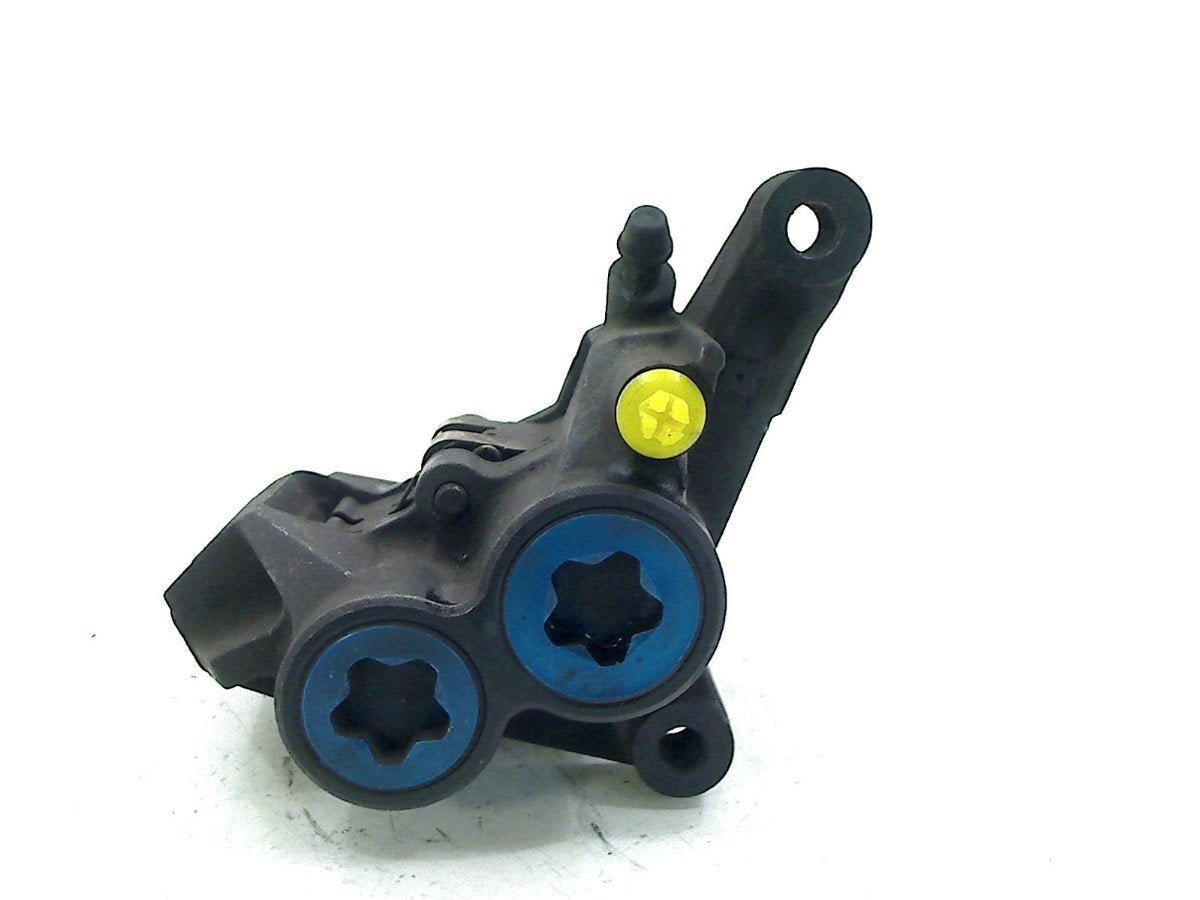 ETRIER DE FREIN AVANT DROIT Yamaha, Yamaha Motor Europe N.V., Utilisé, Customersupport@yamaha-motor.co.uk, Koolhovenlaan 101
1119 NC  Schiphol-Rijk, NL