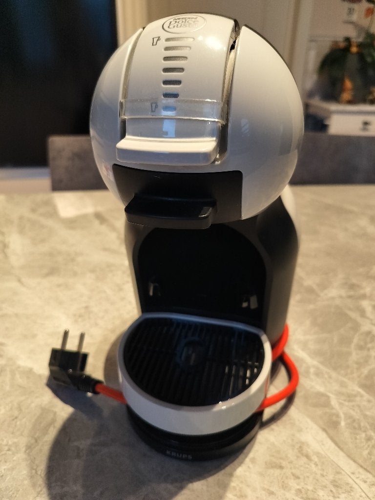 Dolce Gusto van Krups zwart met grijs, Ophalen, Overige modellen, Zo goed als nieuw, Koffiepads en cups