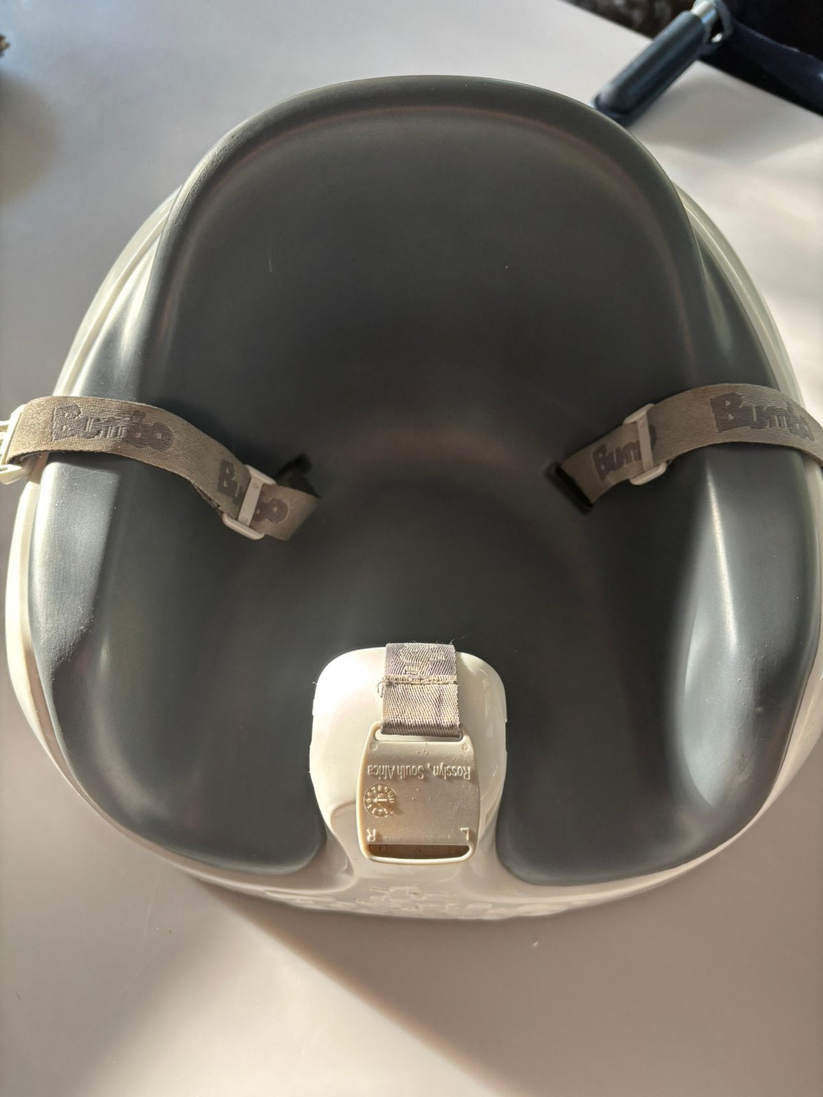 Siège Bumbo, Enfants & Bébés, Enlèvement, Comme neuf