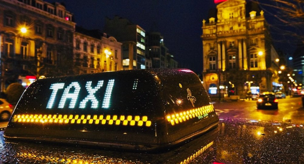 Chauffeur-taxi recherche emploi
