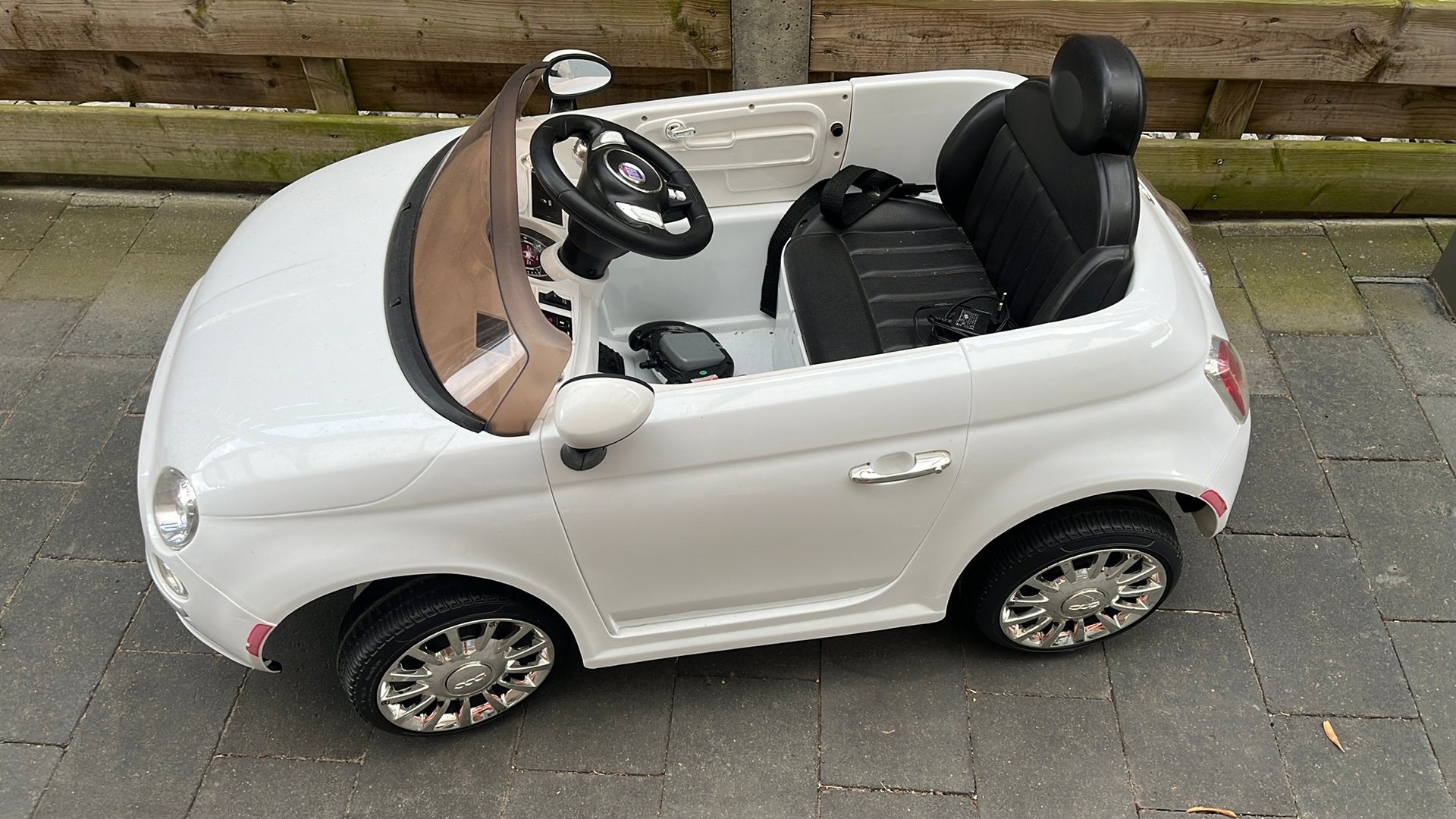 Voiture électronique, Enfants & Bébés, Jouets | Extérieur | Véhicules à batterie, Enlèvement, Comme neuf